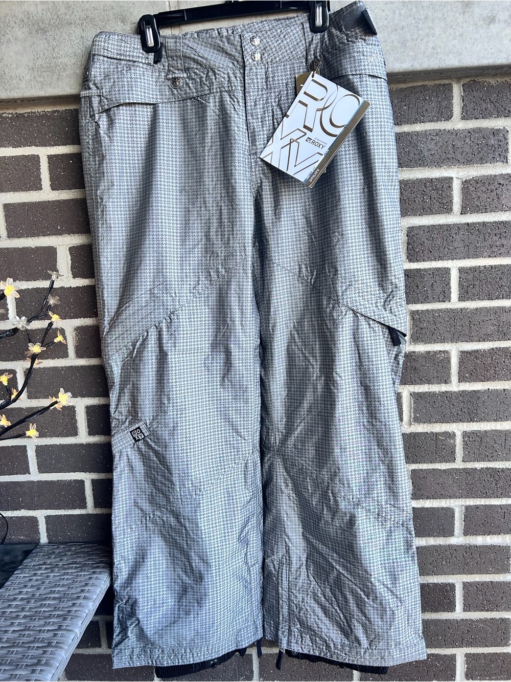 Women’s Roxy Houndstooth Utility Snow Pants / XL